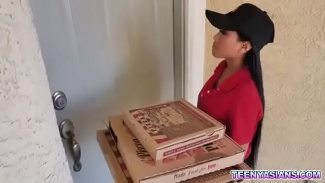 Delivery Girl0&period;mp4